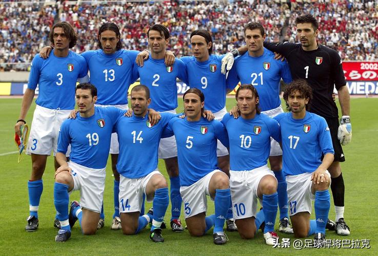 2004欧洲杯意大利托蒂（2004欧洲杯意大利首发阵容）
