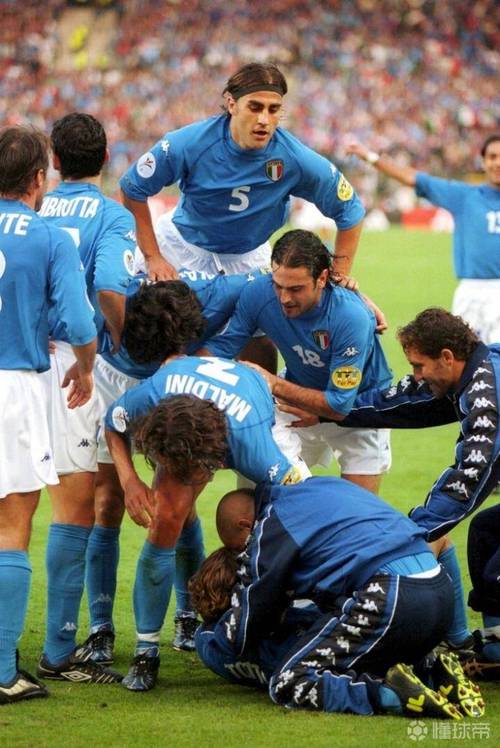 意大利2000欧洲杯虎扑（欧洲杯2000年意大利）