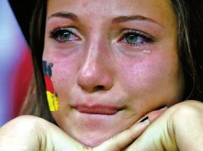 女足欧洲杯德国哭泣图片（女足欧洲杯德国哭泣图片高清）